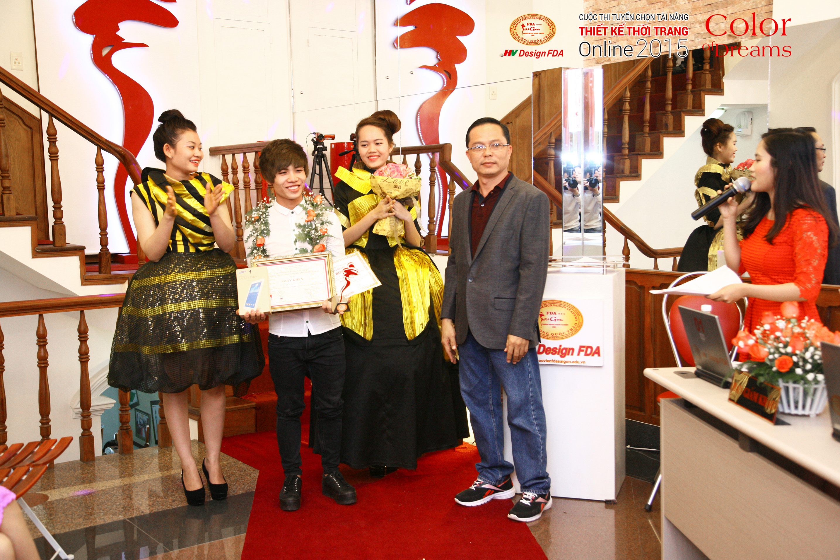 trao giải cuộc thi thiết kế thời trang 2015 trao giai cuoc thi thiet ke thoi trang 2015