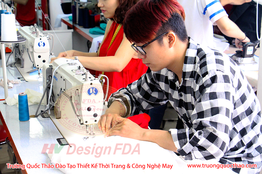 cắt may quần áo