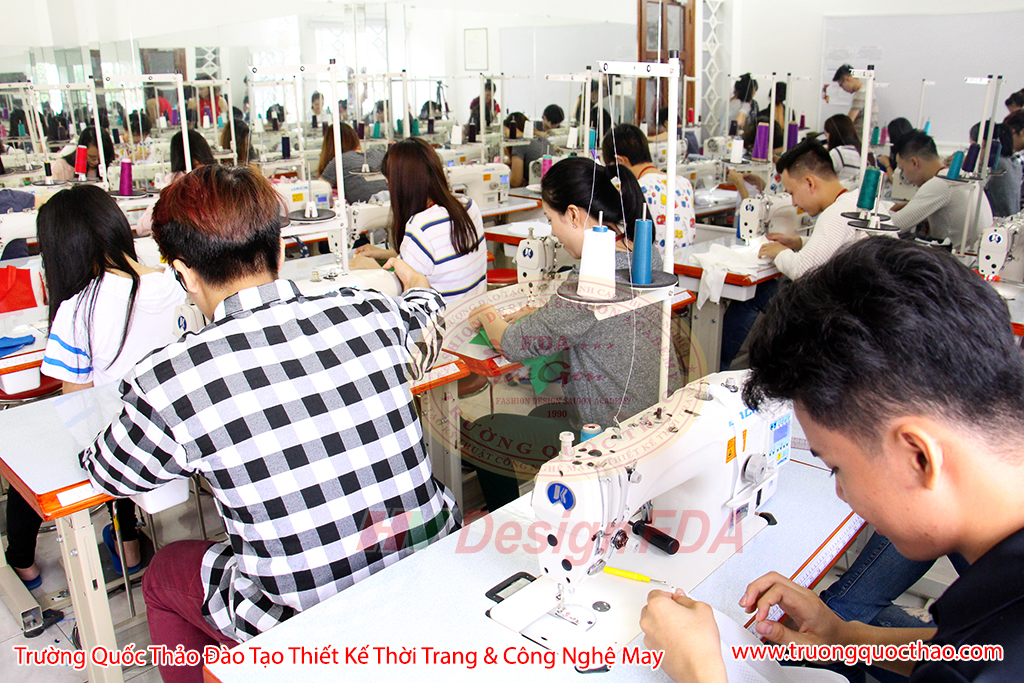 cắt may quần áo